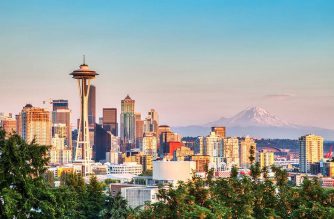 Picture of Seattle skyline at sunset.